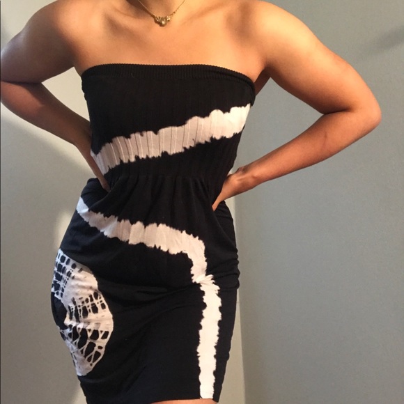 Custom - Picture 3 of 8